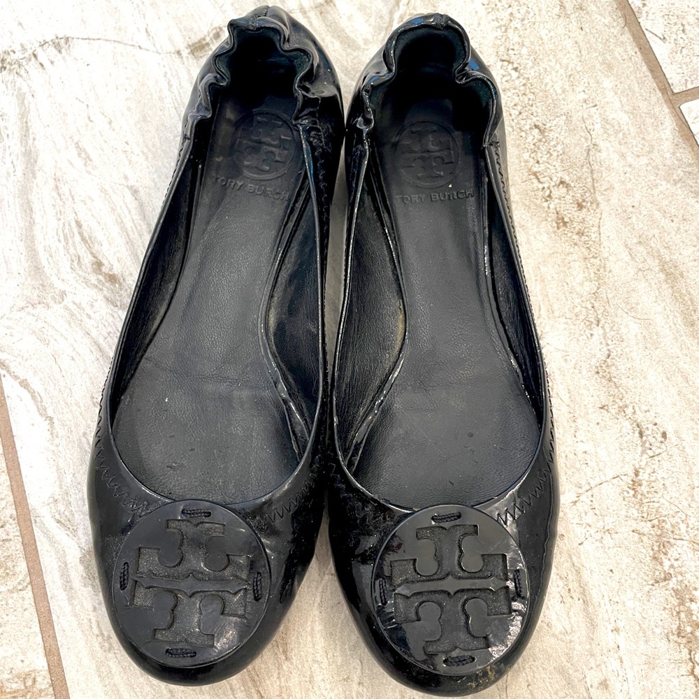 Tory Burch Black Patent Ballet Flats size 6